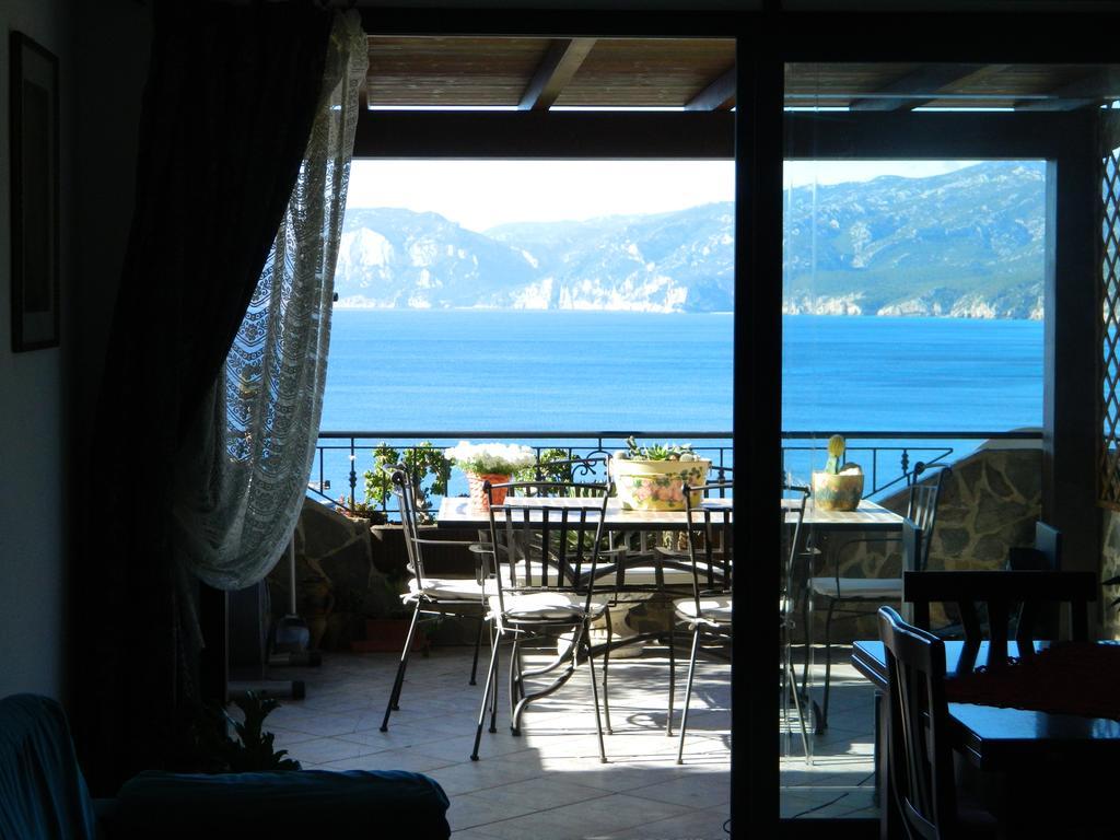 Appartamento Picasso Cala Gonone Εξωτερικό φωτογραφία